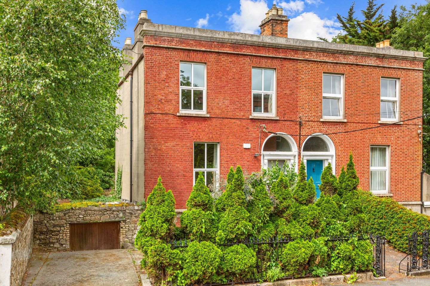 9 Sydenham Road, Dundrum, Dublin 14, D14YC66 — photo 1