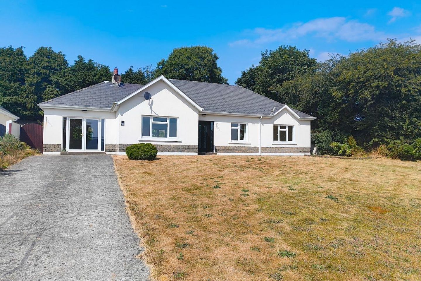 5 Glenview, Gorey Road, Carnew, Carnew, Co. Wicklow, Y14WP28 — photo 1