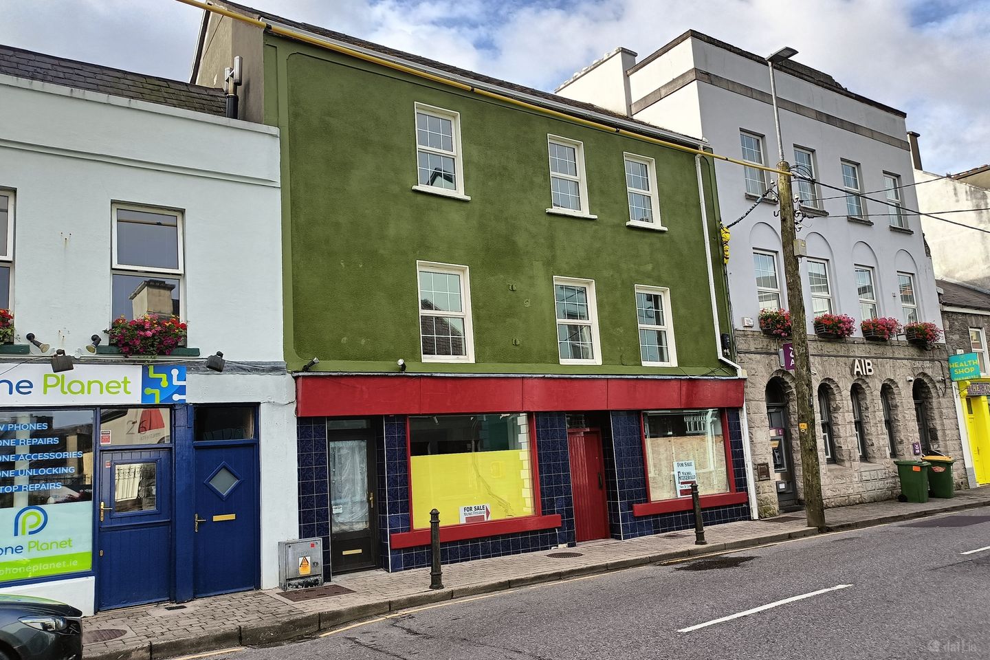 25 Main Street, Cahersiveen, Co. Kerry, V23D320 — photo 1