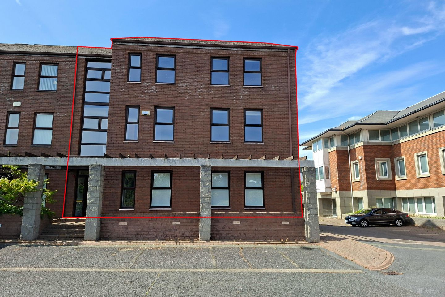 10 Leopardstown Office Park, Sandyford, Dublin 18, D18FK72 — photo 1