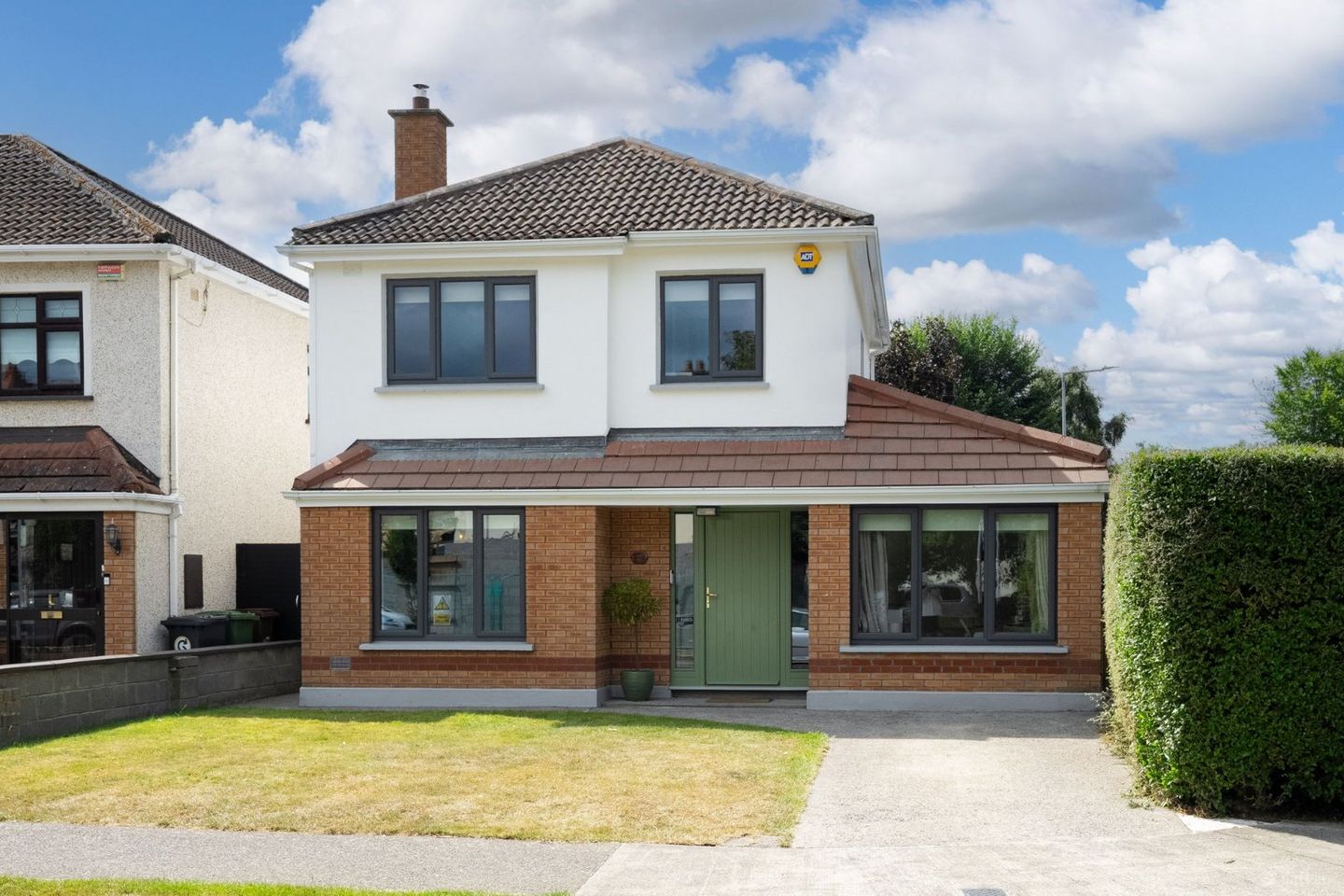 2 Canonbrook Court, Lucan, Co Dublin, K78P086 — photo 1