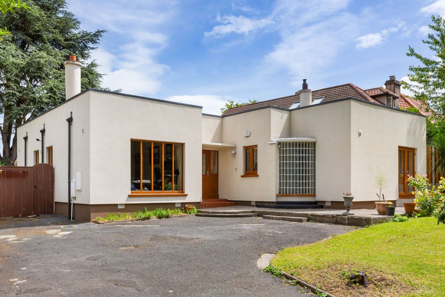 Summerhill, 12/13 Mount Anville Road, Goatstown, Dublin 14, D14 P9H0 — photo 1