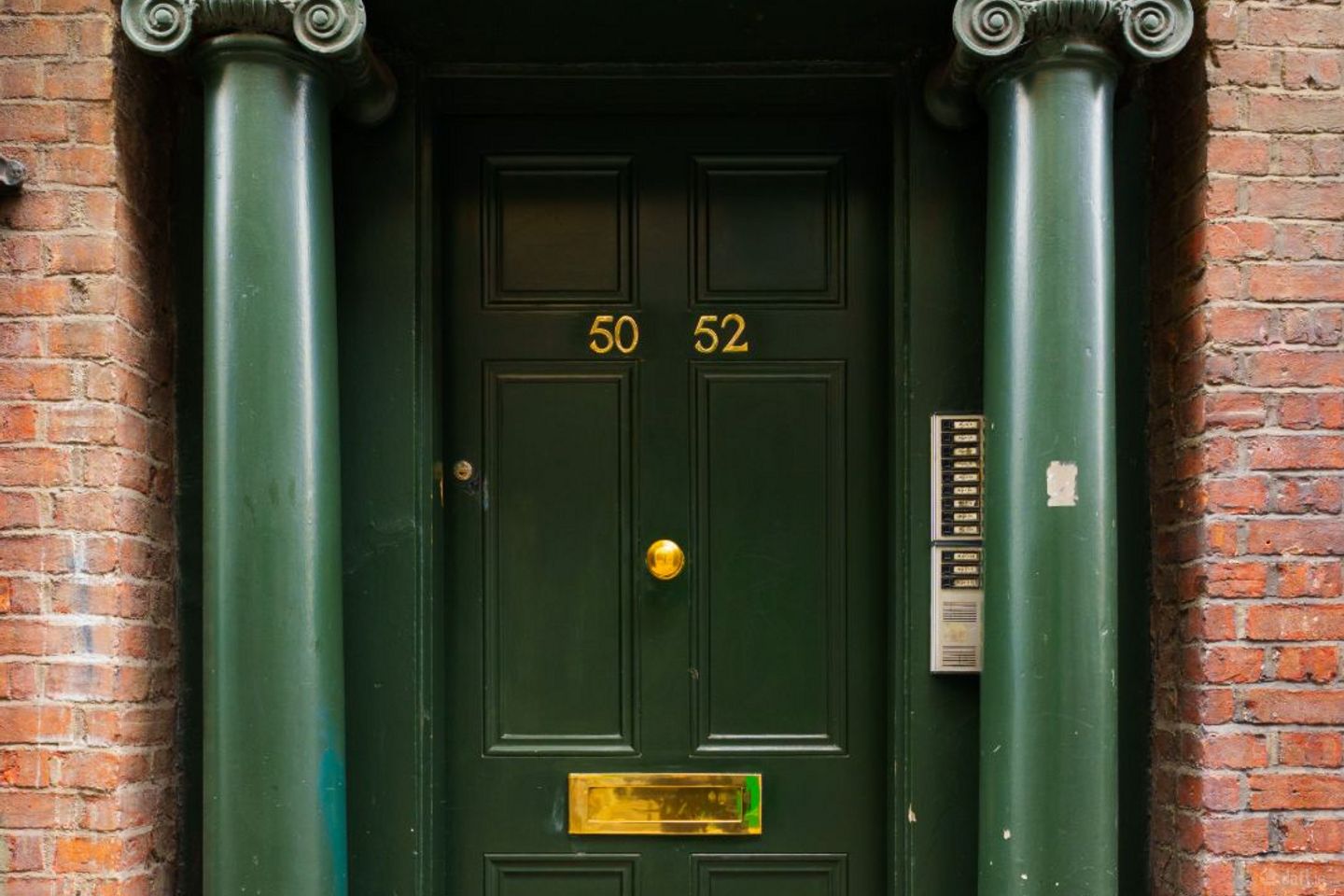 Apartment 11, 50-52 Dame Street, Temple Bar, Dublin 2, D02VK59 — photo 1