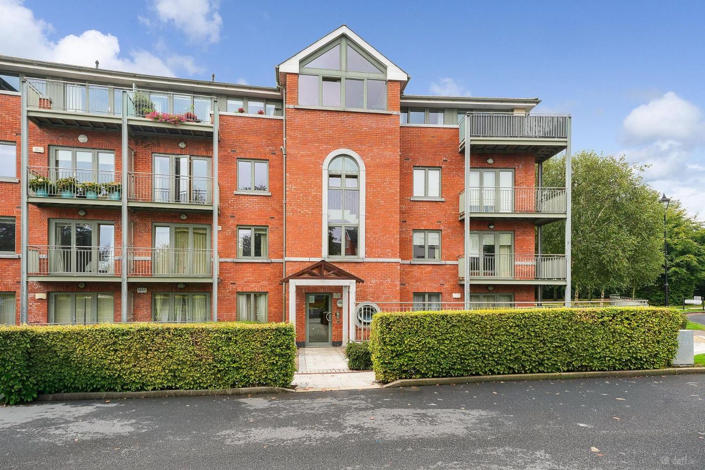 27 Beech Lodge, Farmleigh Avenue, Castleknock, Dublin 15, D15H318 — photo 1