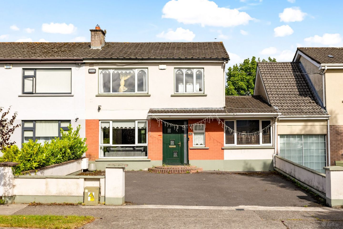 8 Moorefield Park, Newbridge, Co. Kildare, W12A389 — photo 1