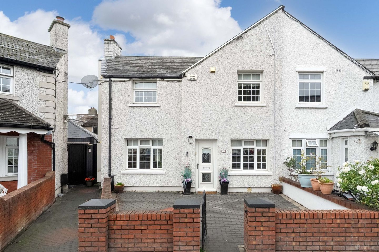 5 Huxley Crescent, Dublin 8, D08 E20T — photo 1