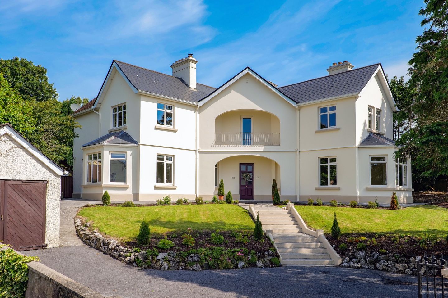 The Gables, 33 Saint Marys Road, Galway, H91XYT5 — photo 1