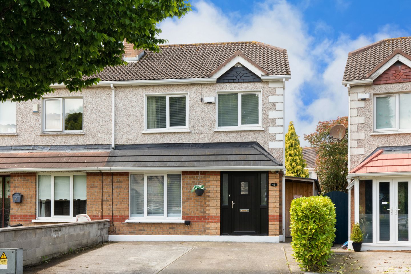 43 Bramblefield Crescent, Clonee, Dublin 15, D15Y7W1 — photo 1