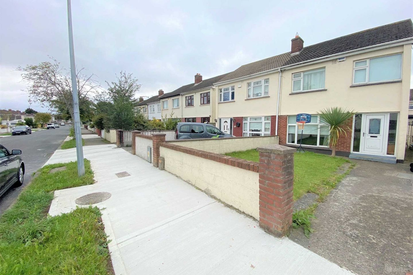 Room to Rent –  Ashfield Grove, Huntstown, Dublin 15 — photo 1