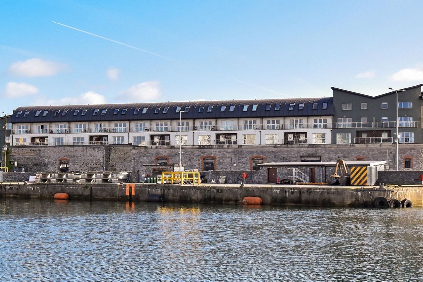 Apartment 68, Cé Na Mara, Bóthar Na Long, Galway City Centre, Co. Galway — photo 1