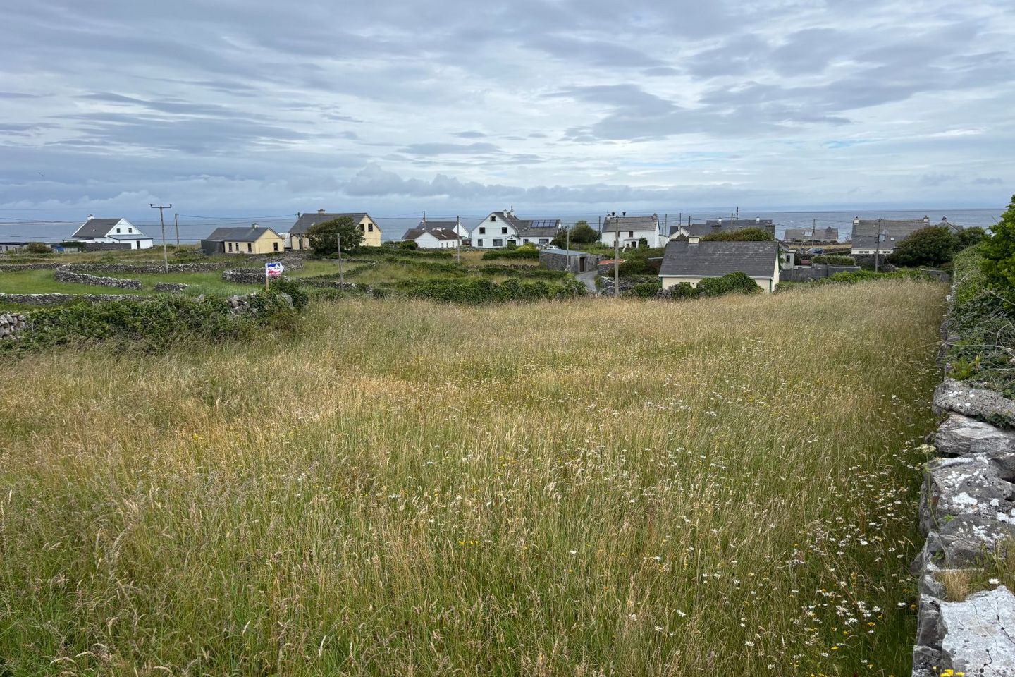 An Baile Thiar, Inis Oírr, Co. Galway, Inisheer, Co. Galway — photo 1