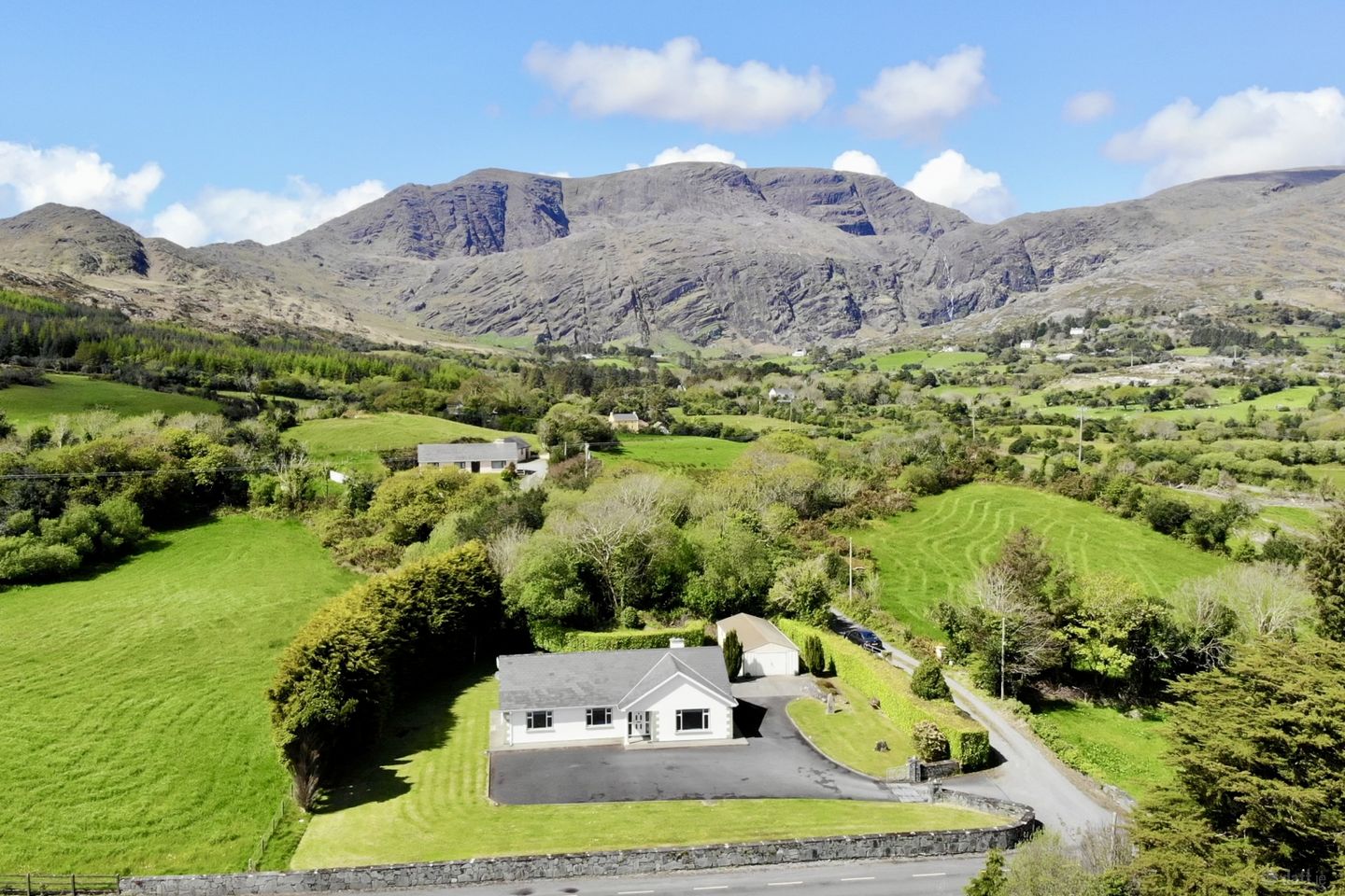 Reen, Beara, Co. Cork, P75DC44 — photo 1