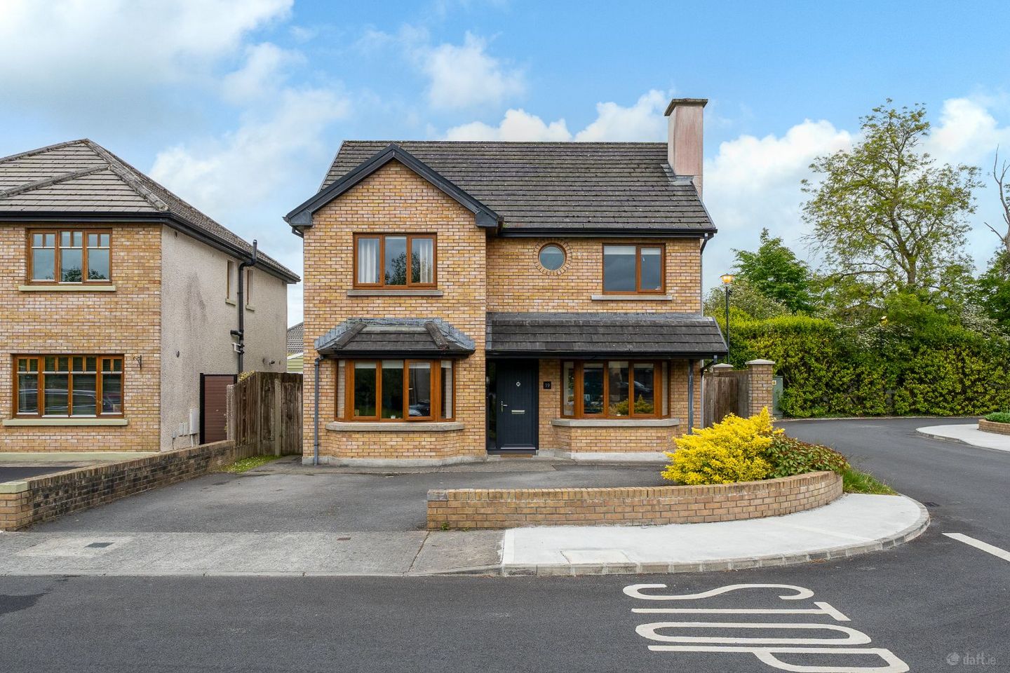 19 Waterville, Bealnamulla, Monksland, Athlone, Co. Roscommon, N37P5K5 — photo 1