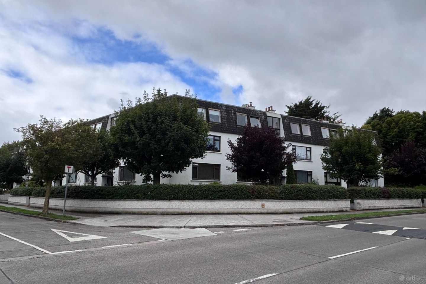 Apartment 9, Johnstown House, Glasnevin, Dublin 11 — photo 1