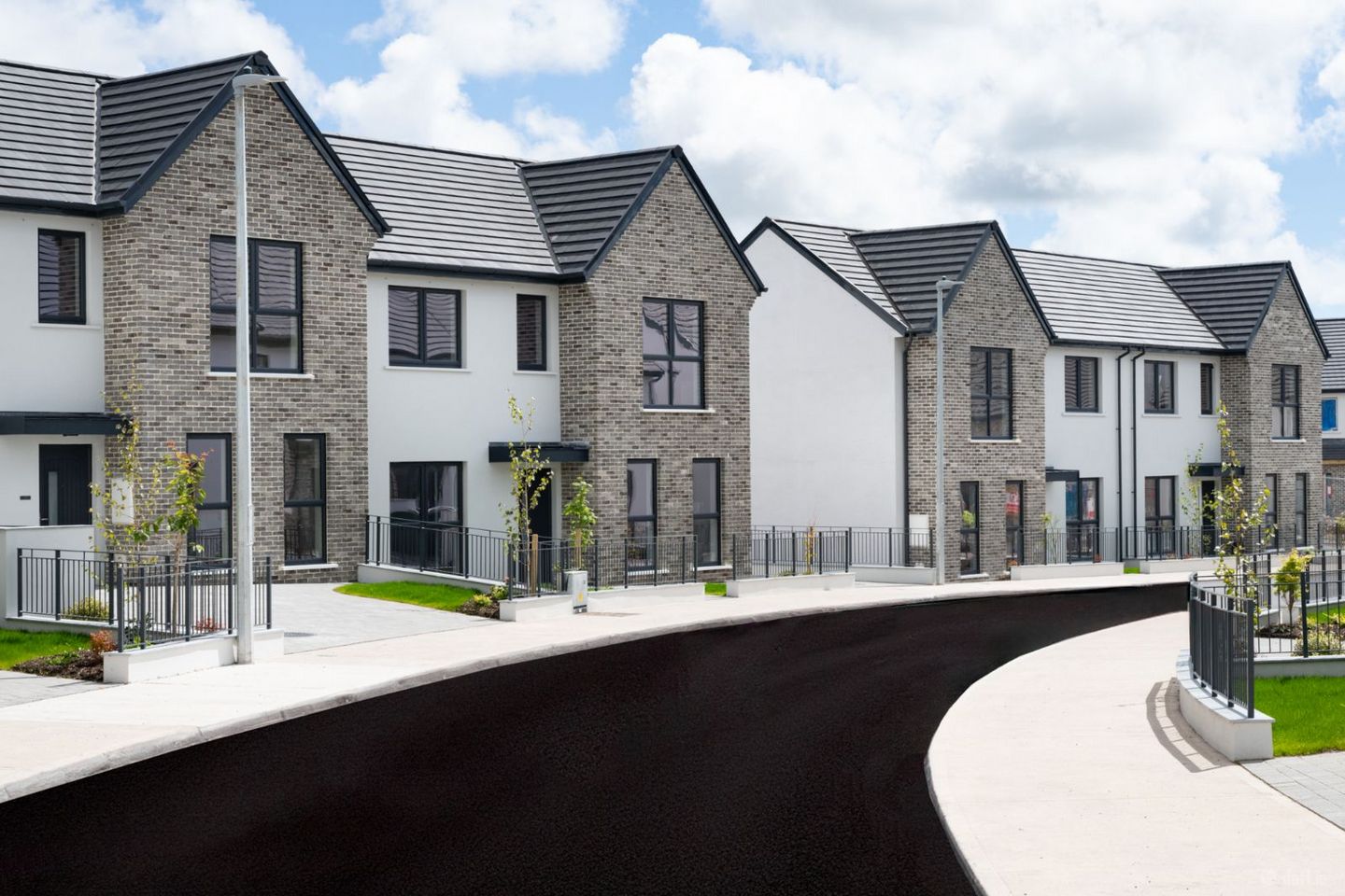 Three Bed End of Terrace, Lakeview, Castleredmond, Midleton, Co. Cork, Lakeview, Castleredmond, Midleton, Co. Cork — photo 1