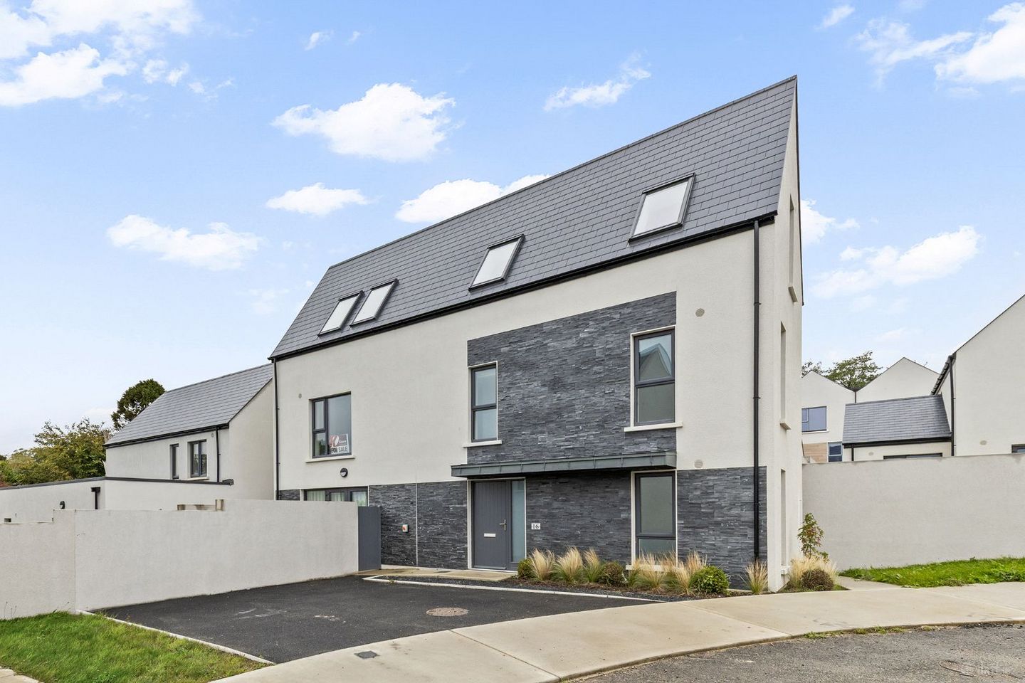 16 Carraig Mór, Wexford Town, Co. Wexford, Y35F2XV — photo 1