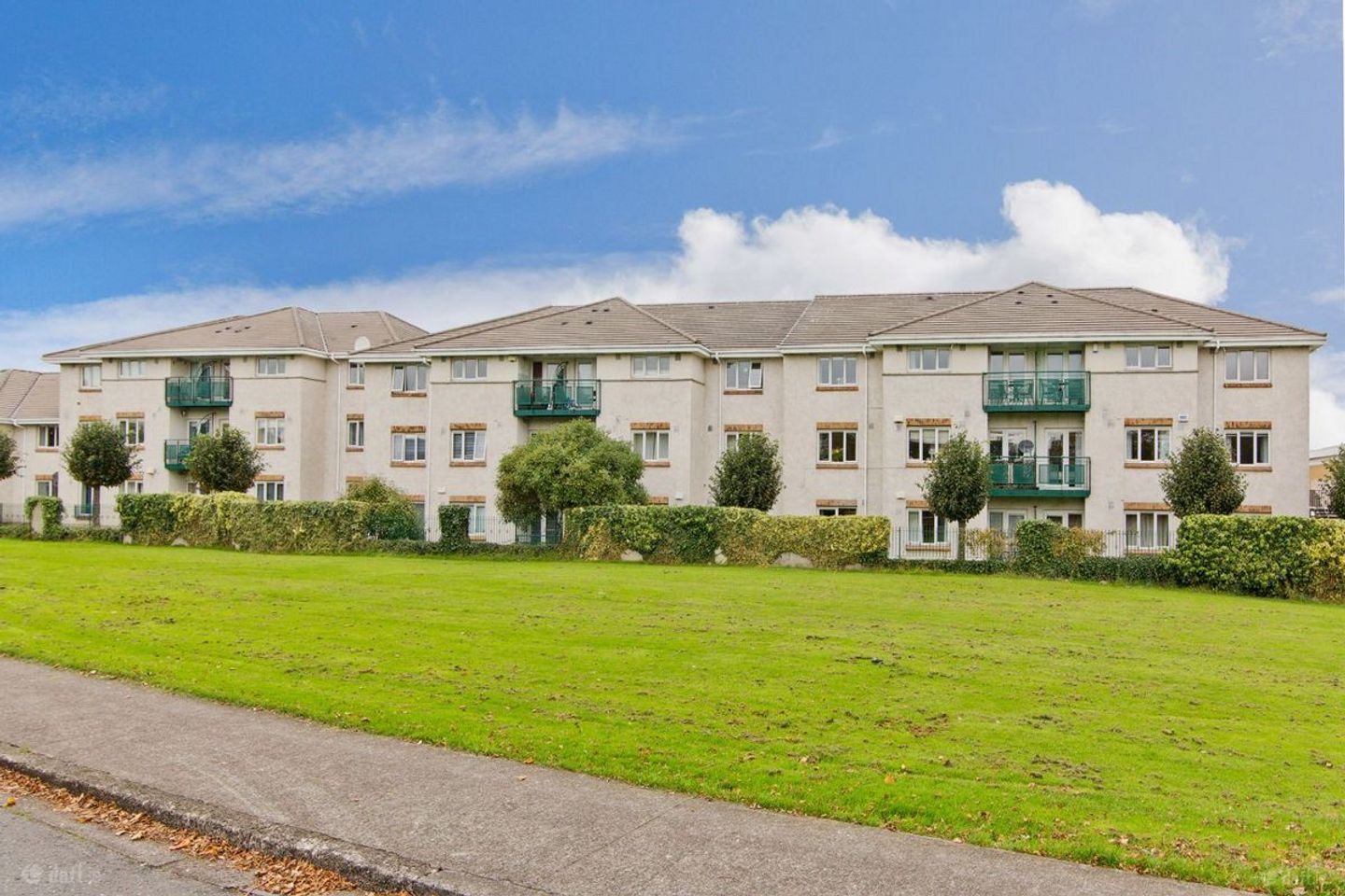Apartment 16, Whitehall Square, Walkinstown, Dublin 12, D12X891 — photo 1