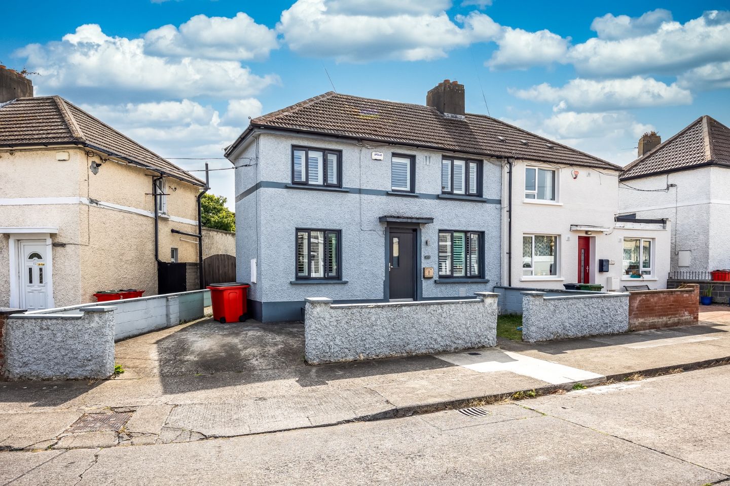 218 Larkhill Road, Whitehall, Dublin 9, D09VP44 — photo 1