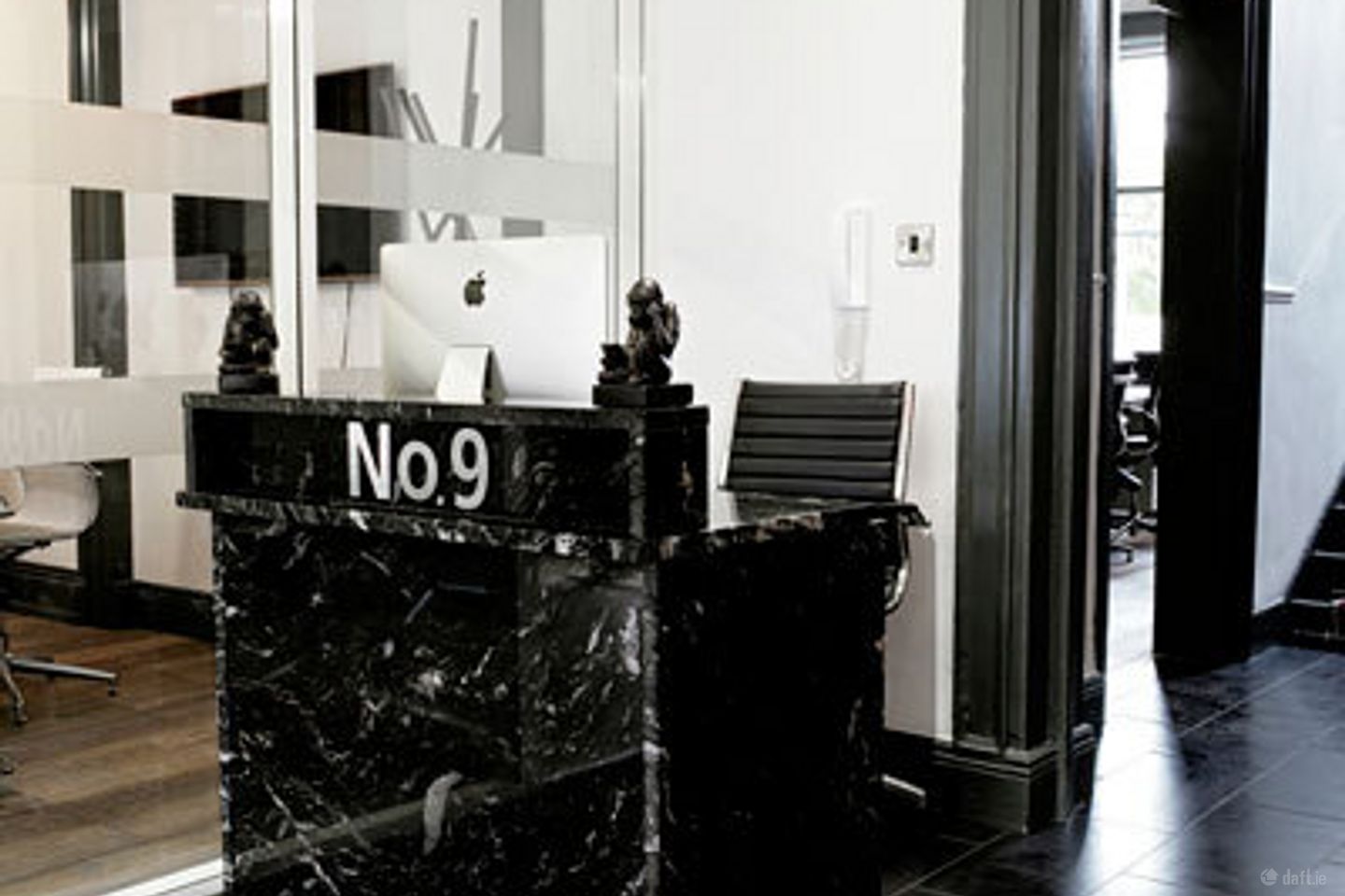 9 Pembroke Street, Dublin 2, Co. Dublin — photo 1