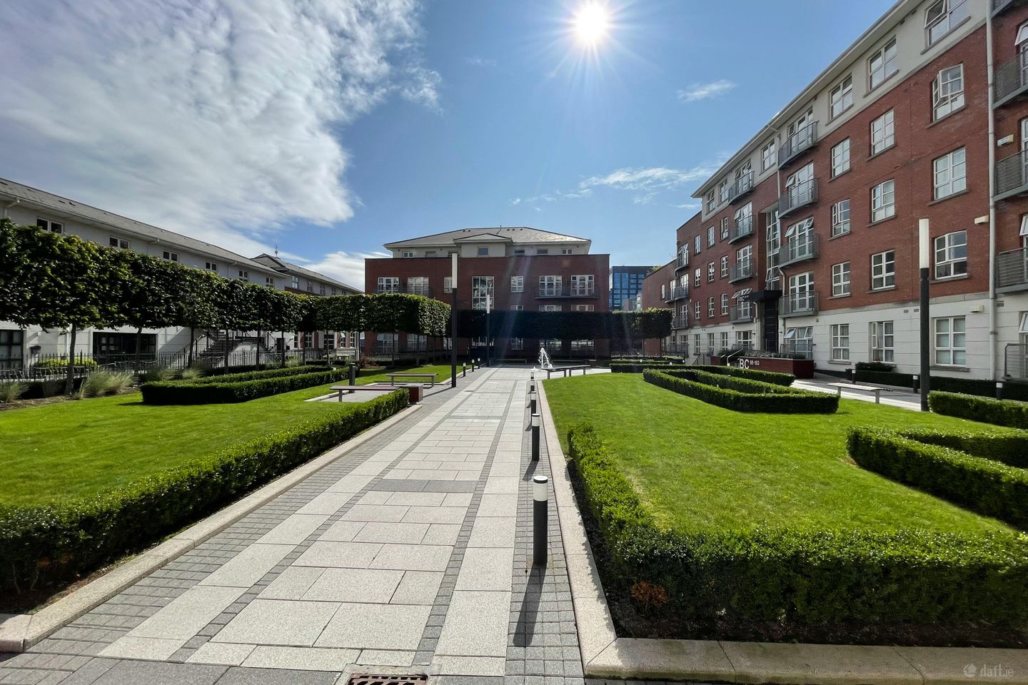 2 The Anchorage, Grand Canal Dock, Dublin 4, D04WE54 — photo 1