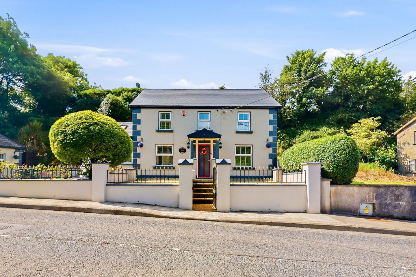 Hill View House, Spring Valley, Enniscorthy, Co. Wexford, Y21A0E7 — photo 1