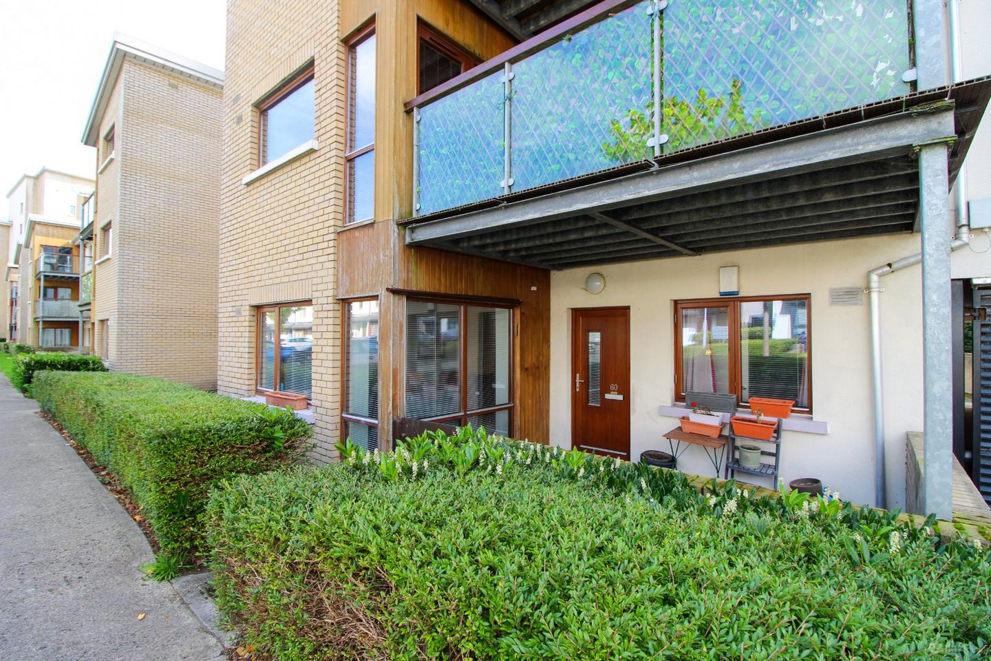 60 Hunter's Hall, Hunter's Place, Ballycullen, Dublin 24, D24YV21 — photo 1