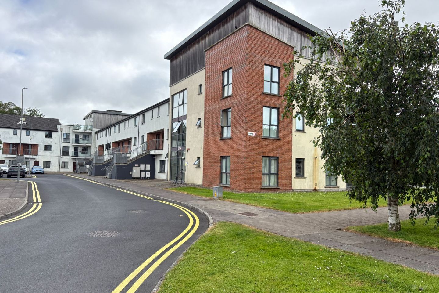 136 Block H, Brú Na Sionna, Shannon Town Centre, Shannon, Co. Clare, V14NC83 — photo 1