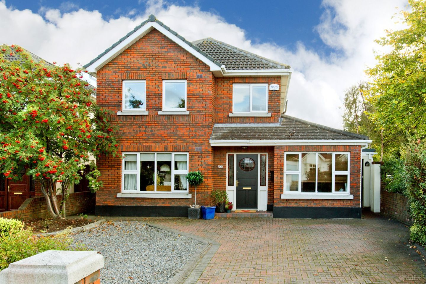 19 Priory Walk, Whitehall Road, Terenure, Dublin 12, D12 Y260 — photo 1