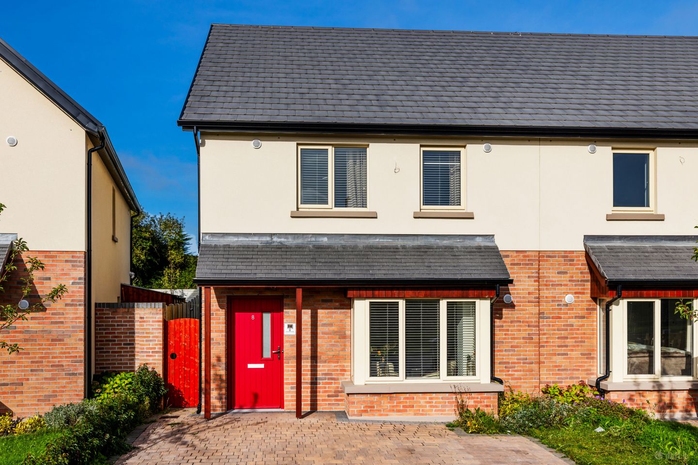 8 Beechwood Grove, Hansfield, Ongar, Dublin 15, D15 C8KR — photo 1