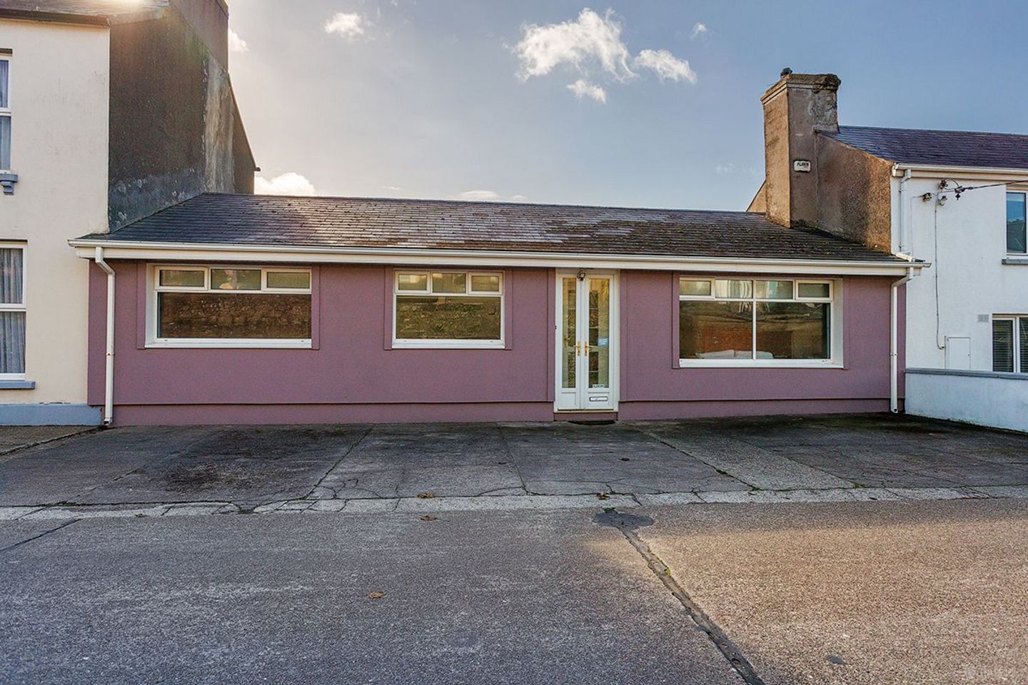The Bungalow, Mccurtain's Town, Youghal, Co. Cork, P36X308 — photo 1