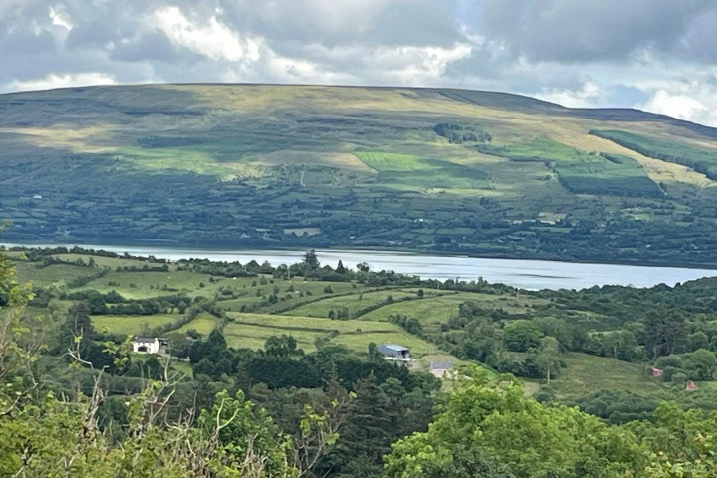 Derreenavoggy, Arigna, Carrick-on-Shannon, Co. Roscommon, N41TV77 — photo 1