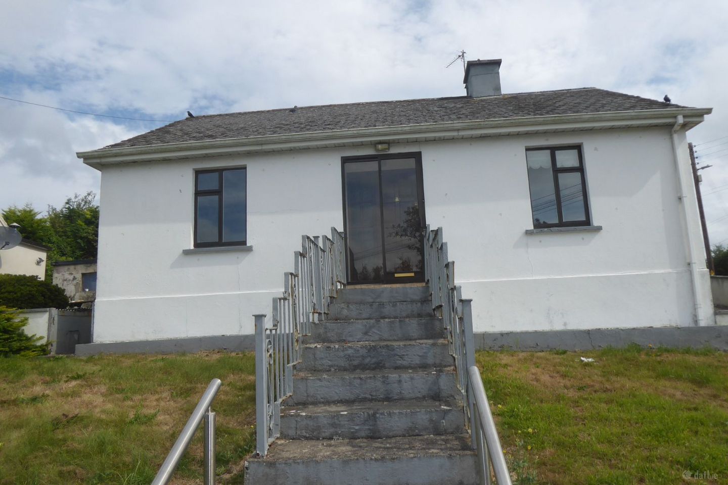 7 Saint Munchin'S Terrace, Bruree, Bruree, Co. Limerick, V35D459 — photo 1