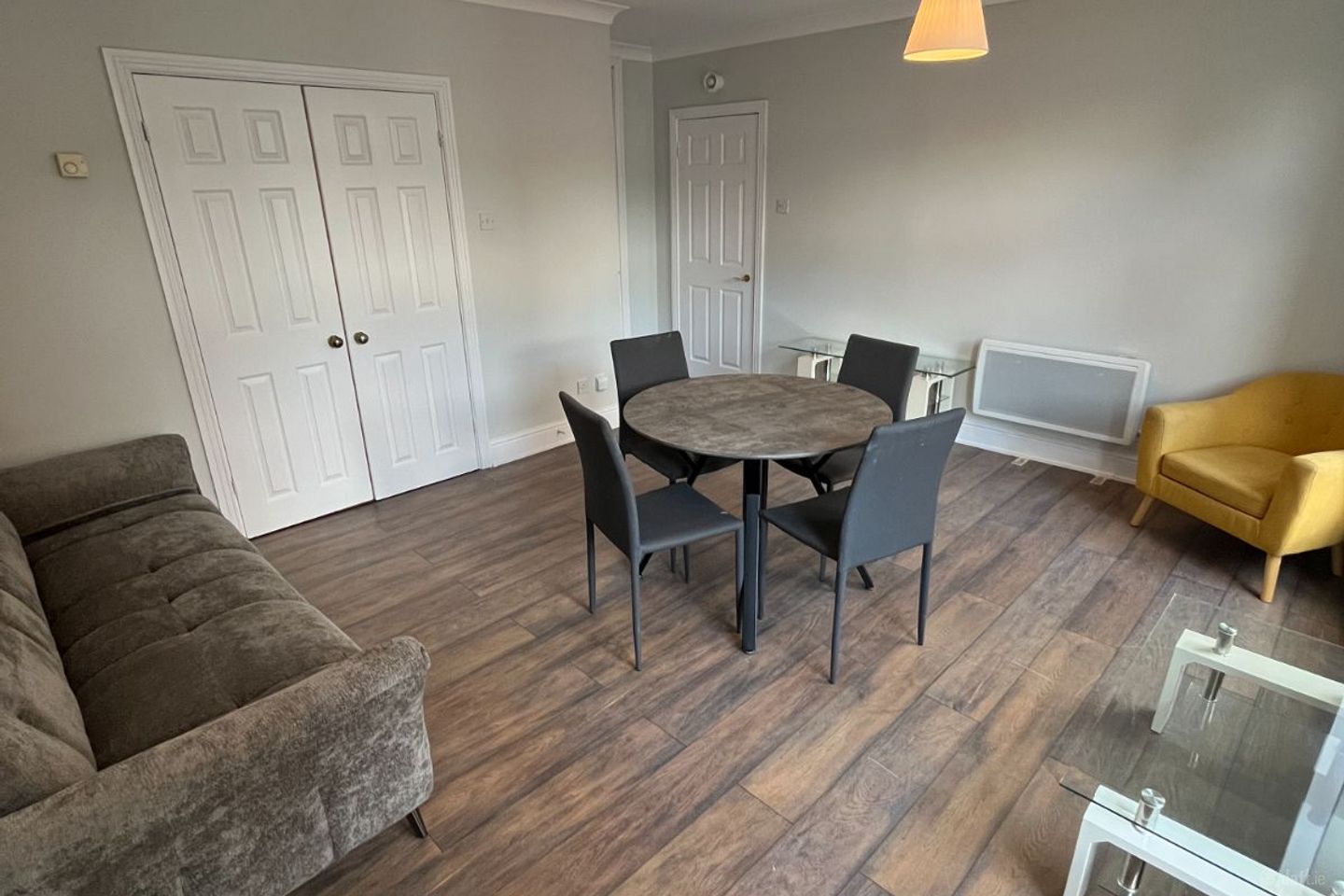 2 Bed Apartment, Block B, Castle Gate Apartments, Dublin 2 — photo 1