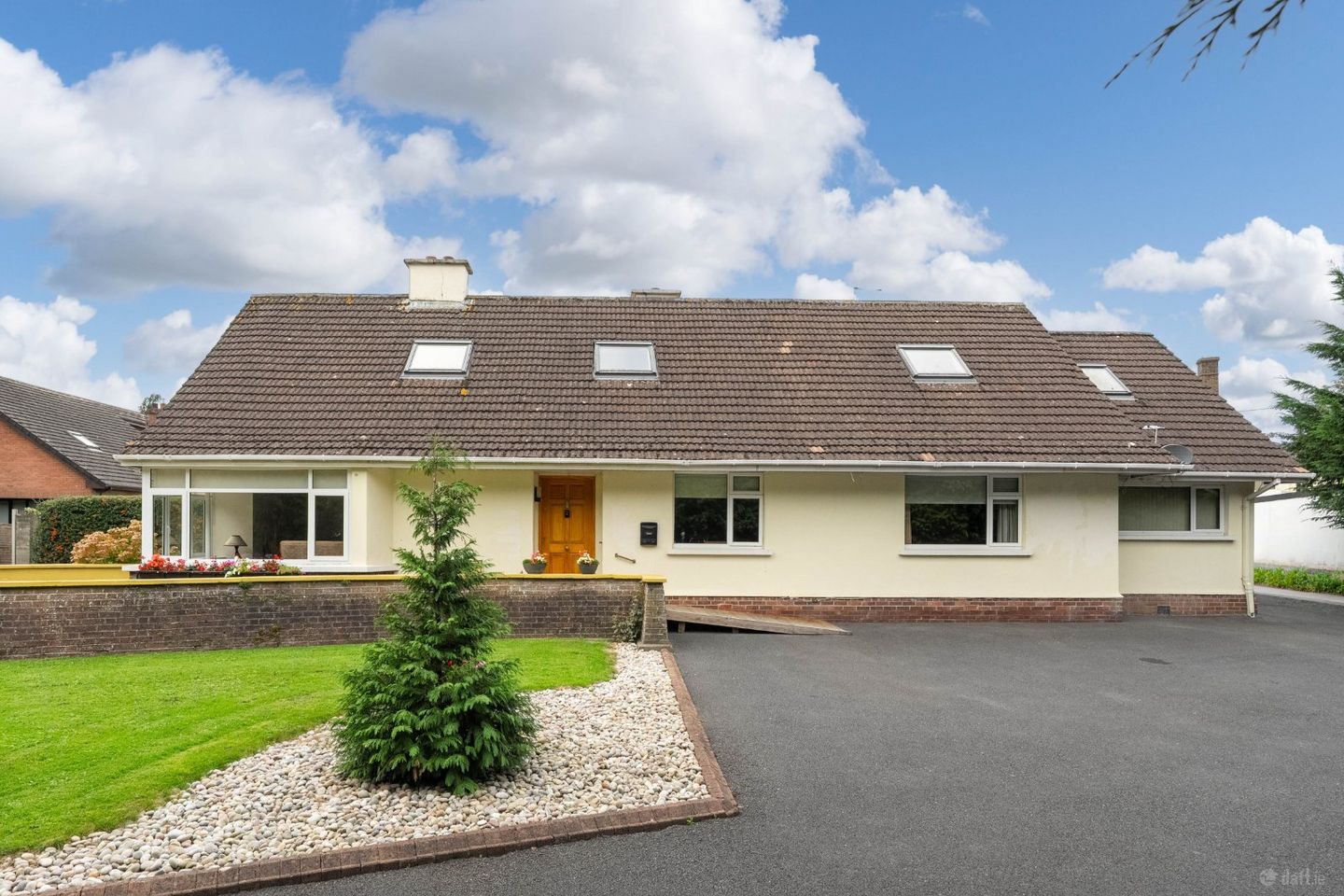 Monatrea, Maynooth Road, Celbridge, Co. Kildare, W23H677 — photo 1