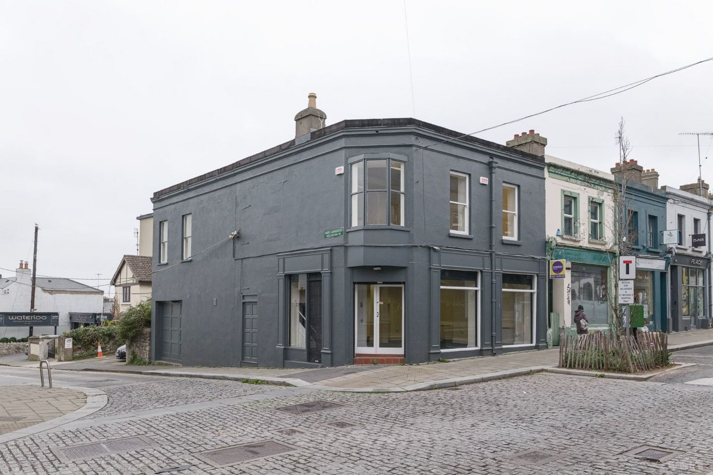 111 George'S Street Lower, Dun Laoghaire, Dun Laoghaire, Co. Dublin — photo 1