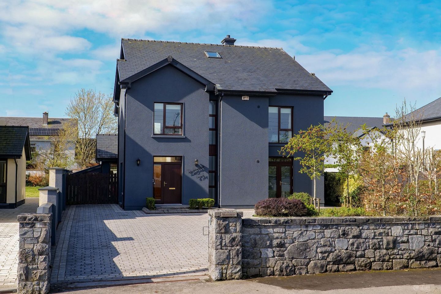 Derrymore, 61a Upper Newcastle, Galway, Newcastle, Co. Galway, H91YHE1 — photo 1