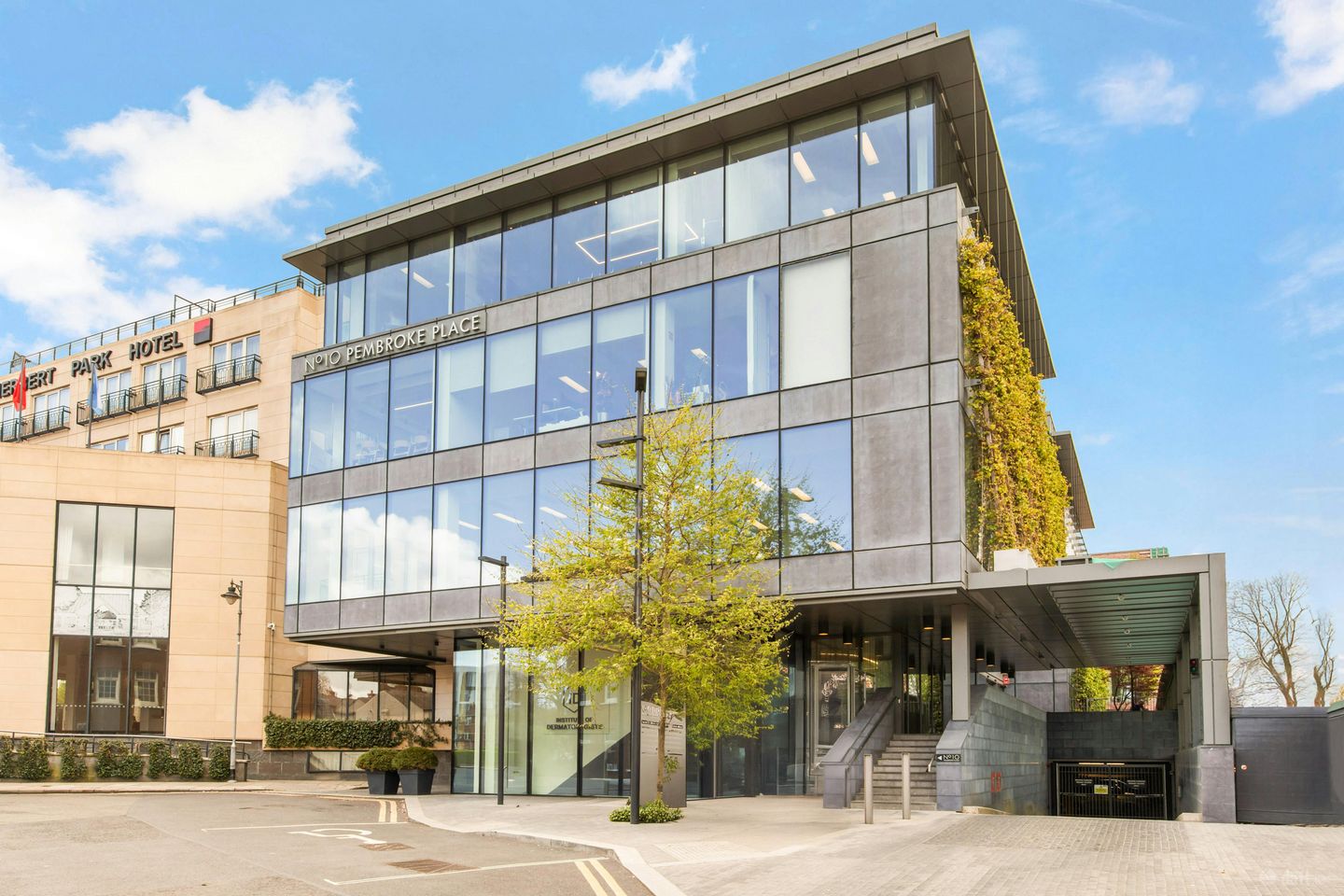 10 Pembroke Place, Dublin 4, Dublin — photo 1