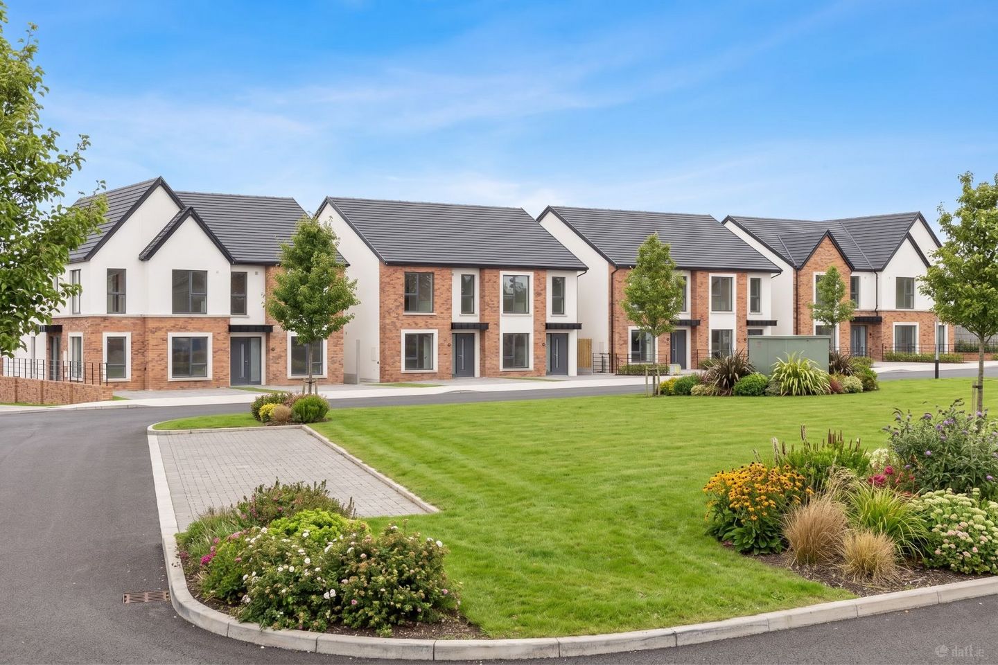 Four Bedroom Semi-detached House, Abbey Park, Kilbeggan, Co. Westmeath — photo 1