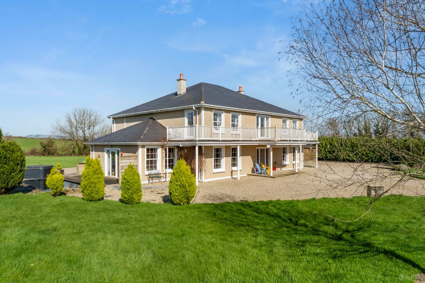 Chia Lodge, Arthurstown, Co. Wexford, Y34W327 — photo 1