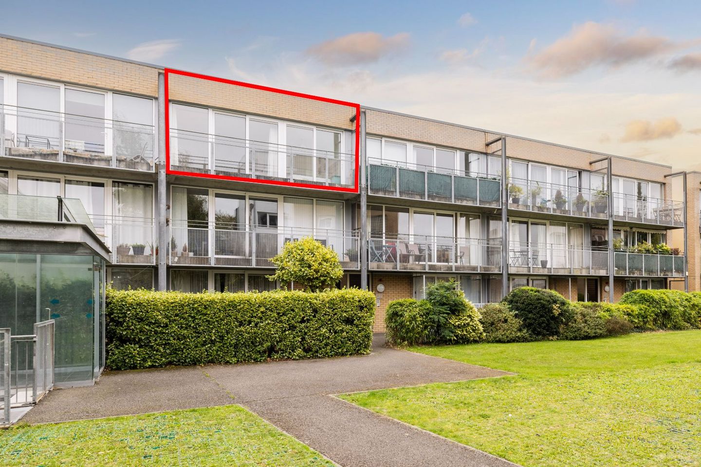 Apartment 38, Griffith Hall, Drumcondra, Dublin 9, D09C667 — photo 1