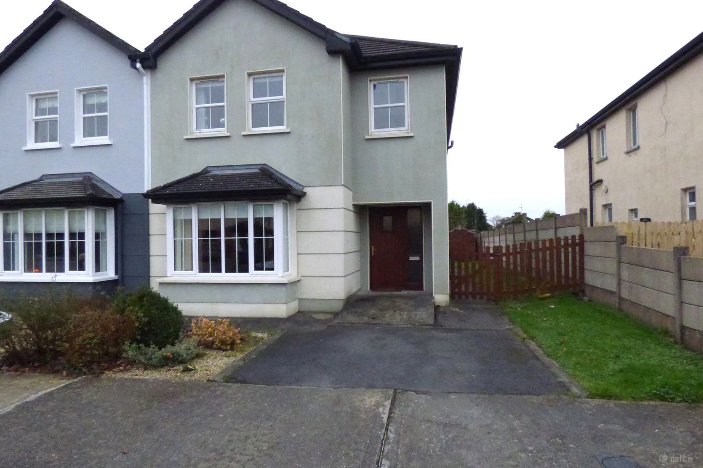 25 Ashford Court, Claremorris, Co. Mayo — photo 1