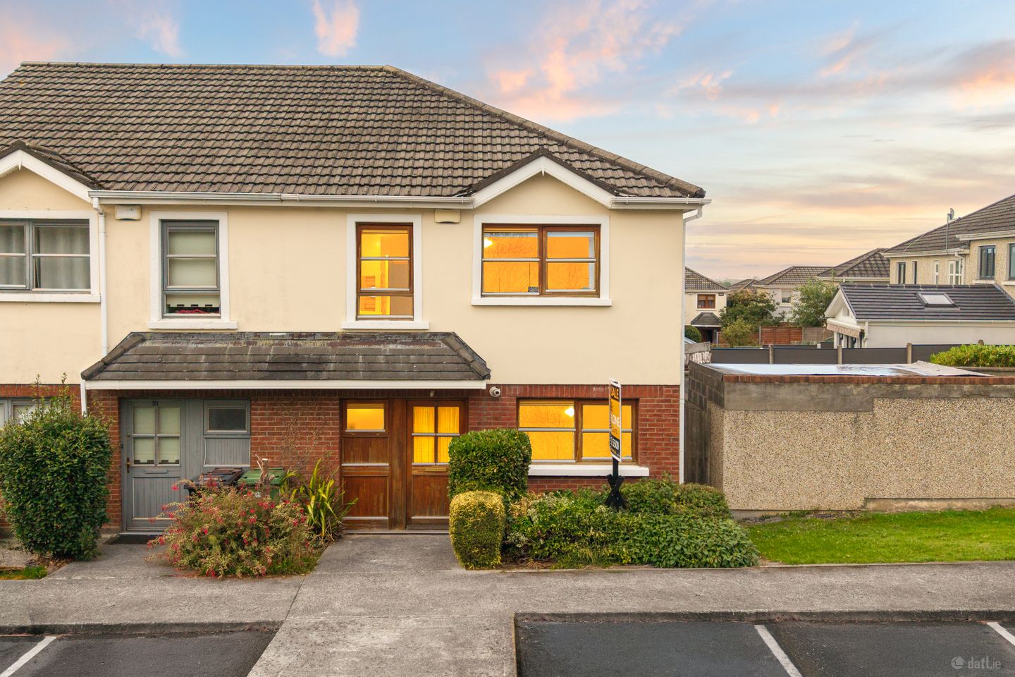 53 Deerpark Place, Tallaght, Dublin 24, D24CY50 — photo 1