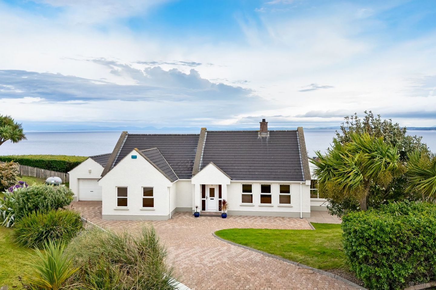 5 Quay View, Mullaghmore, Co. Sligo, F91Y6W4 — photo 1