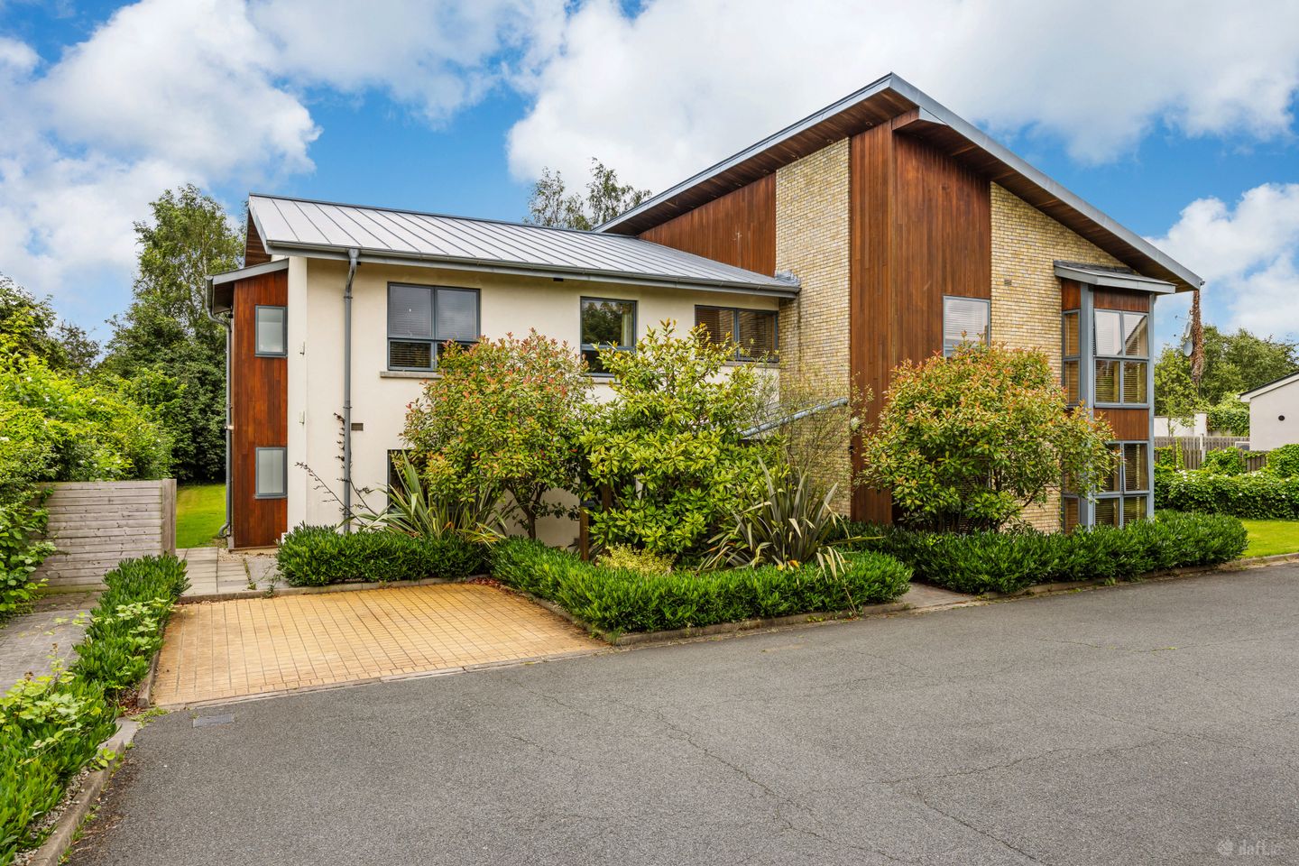 2 Ivy Court, Swords Road, Malahide, Co.Dublin, K36 RY80 — photo 1