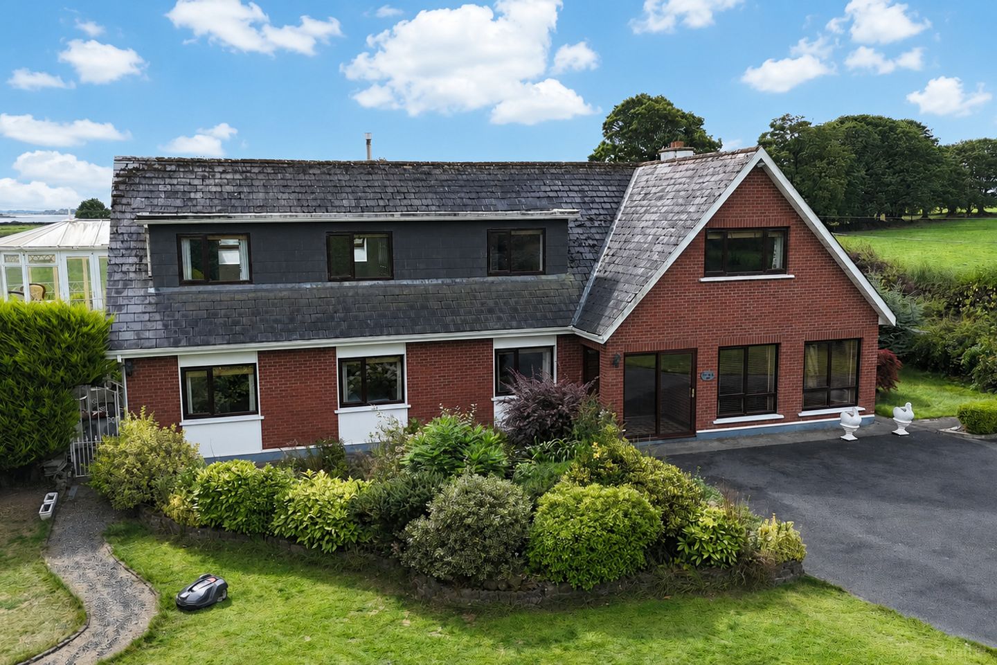 Gardenstown, Lanesborough, Co. Roscommon, N39TF21 — photo 1