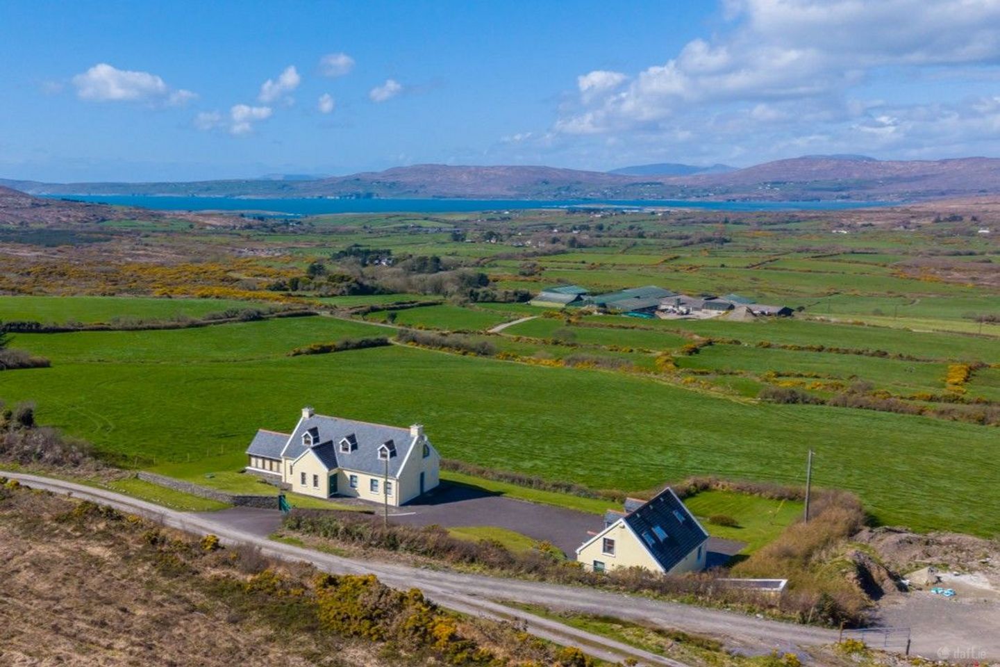 'Dunmanas', Arderrawinny, Schull, Co. Cork, P81EY82 — photo 1