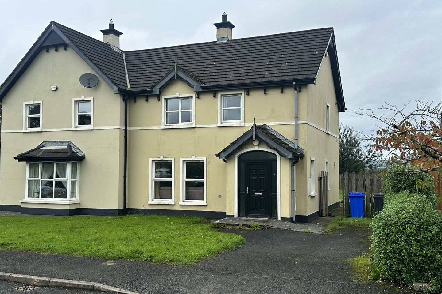 27 Cherry Avenue, Carndonagh, Co. Donegal, F93T440 — photo 1