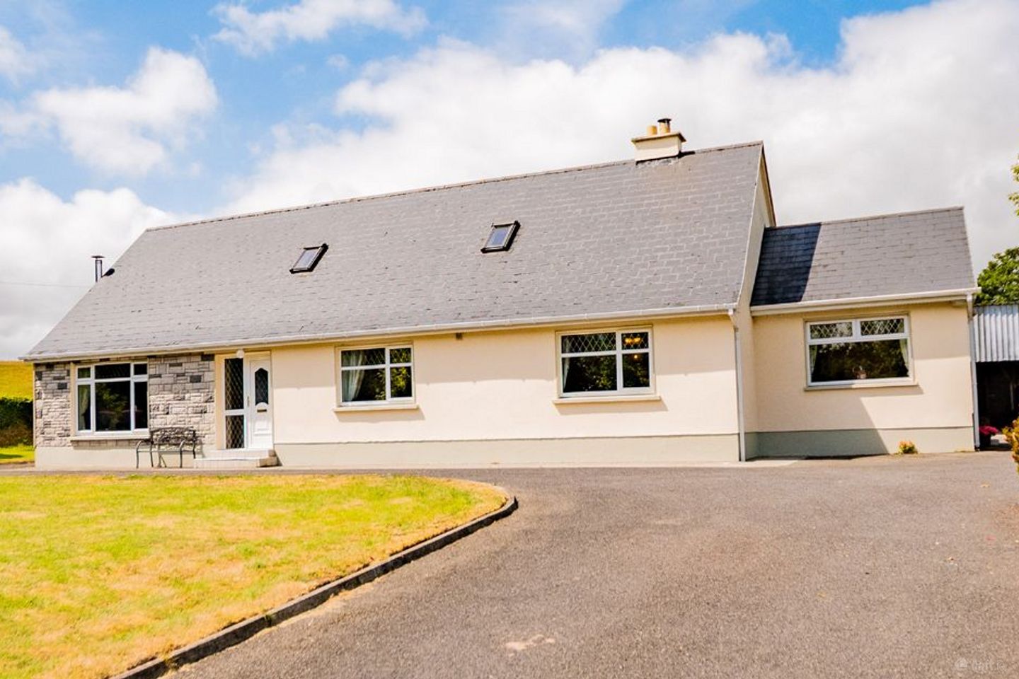 Tinnahinch, Clonaslee, Tinnahinch, Co. Laois, R32R5P3 — photo 1