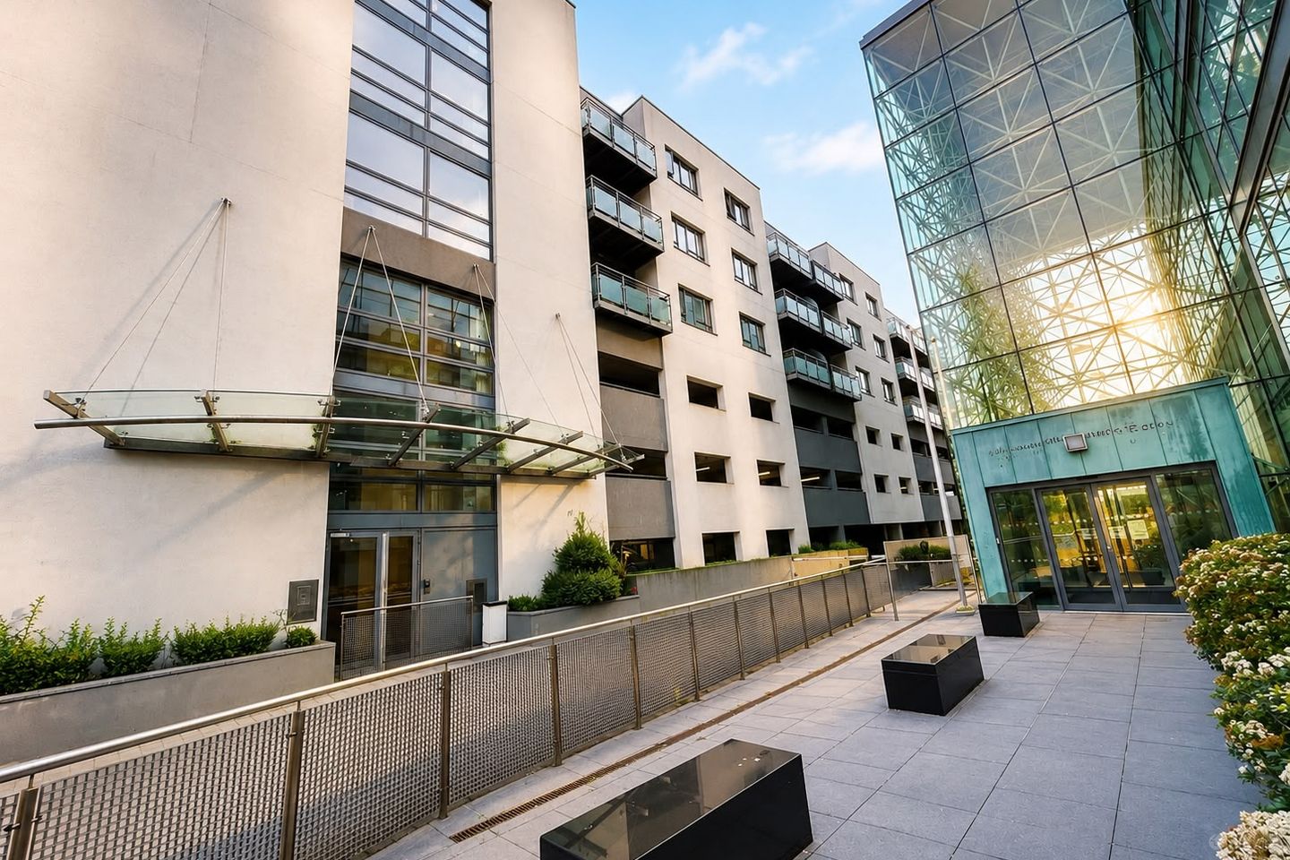 10 Grove Court, Blanchardstown, Dublin 15 — photo 1