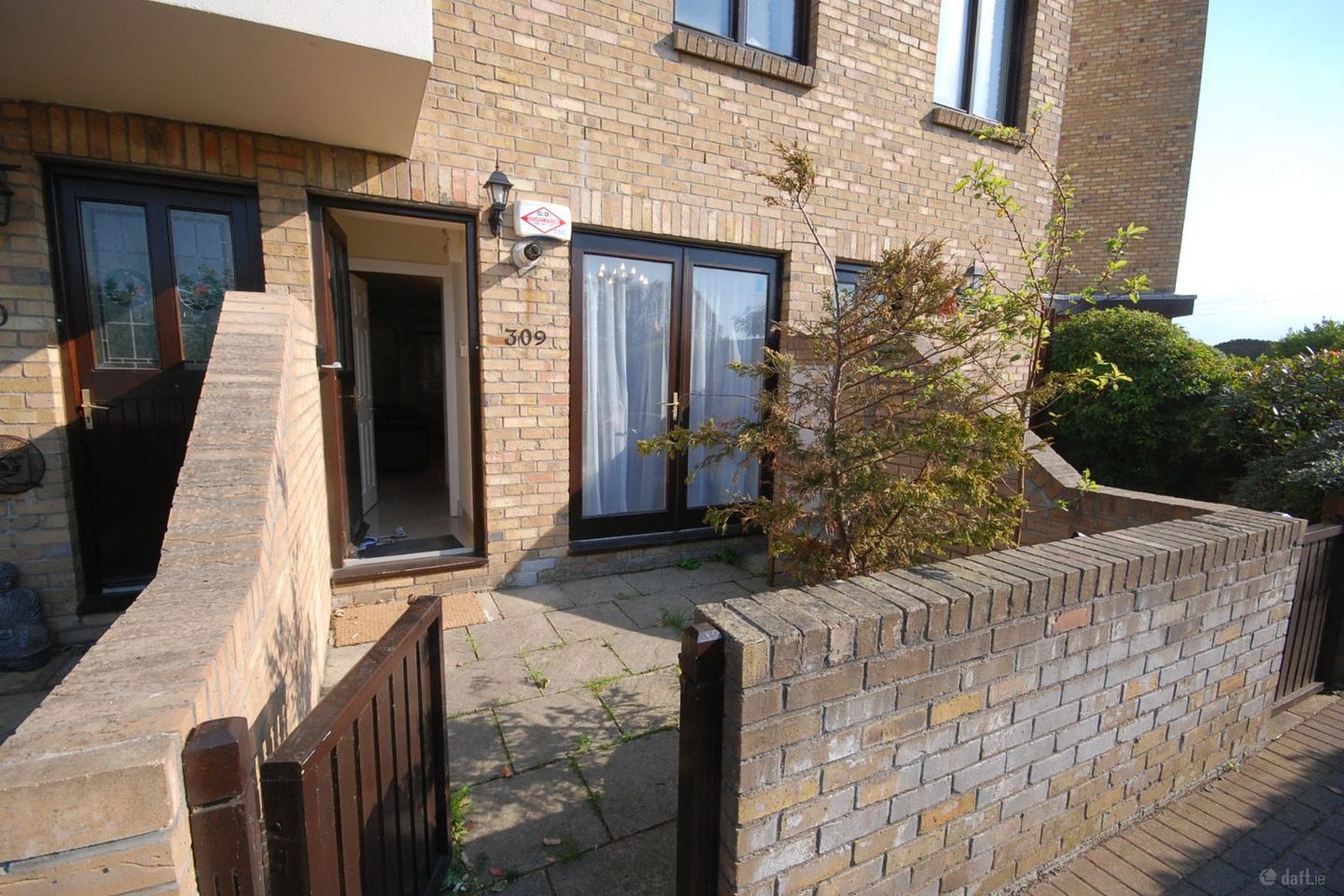 309 Block 17a, Marina Village, Malahide, Co. Dublin — photo 1